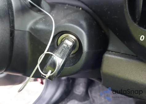 2014 Fiat 500L Trekking из США, поврежденный, VIN ZFBCFADH0EZ017453